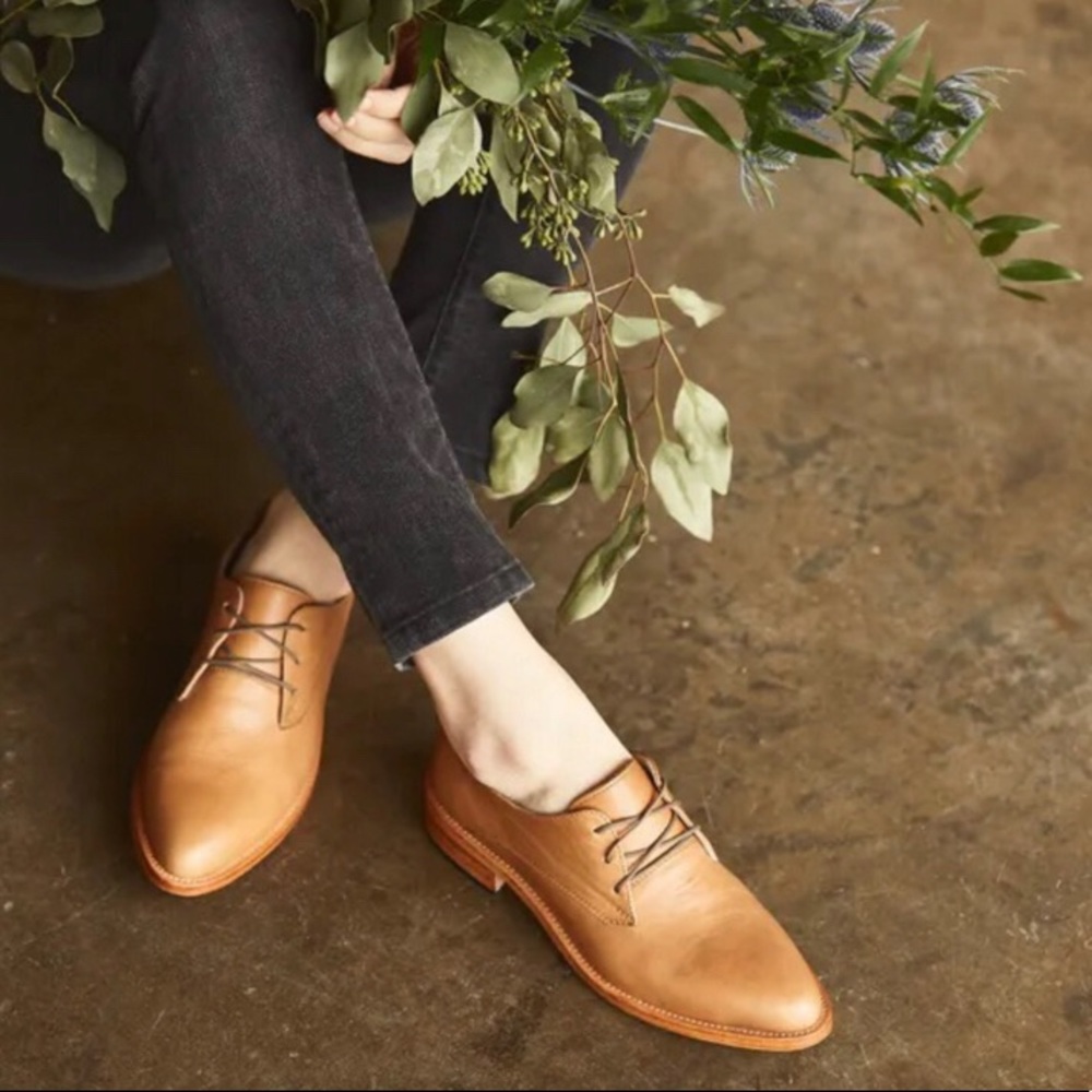 Camel Brown Dress Shoe Nisolo LLC Women’s James Oxford Almond Size 9